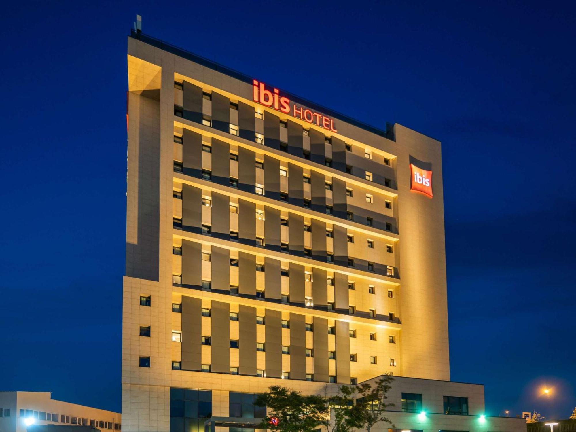 Ibis Istanbul Tuzla Hotel Cayirova Экстерьер фото